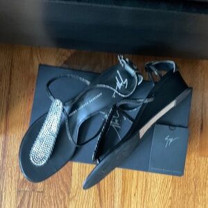 Women’s sandals Giuseppe Zanotti with rhinostones